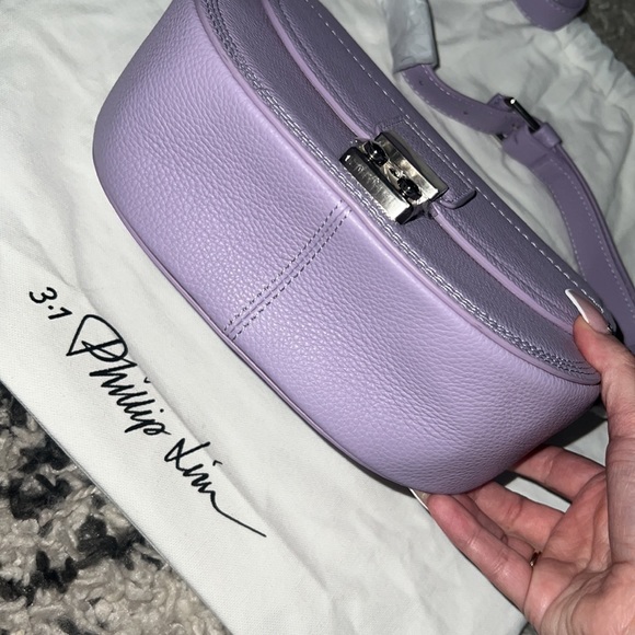 NEW 3.1 Phillip Lim - Pashli Pebbled Leather Saddle Lavender Bag - Picture 3 of 8